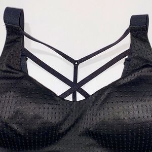 Victoria Sport black unique sports bra